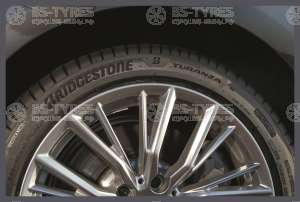 Bridgestone Turanza T006 255/40 R19 100Y