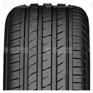 Roadstone N`Fera SU1 225/55 R17 101W